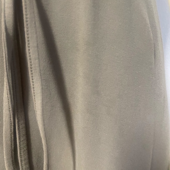 Vince Scoop Neck Midi Dress. 100% Cotton. Size Small - Picture 8 of 10